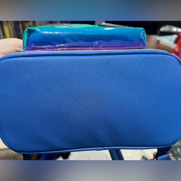 Loungefly/Disney Minnie Mouse multi color stripped mini backpack - Picture 11 of 12